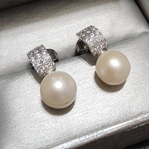 AUTHENTIC FRESHWATER PEARL